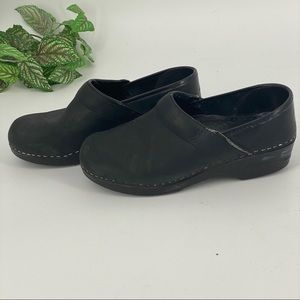 Black Dansko Clog - Size 6